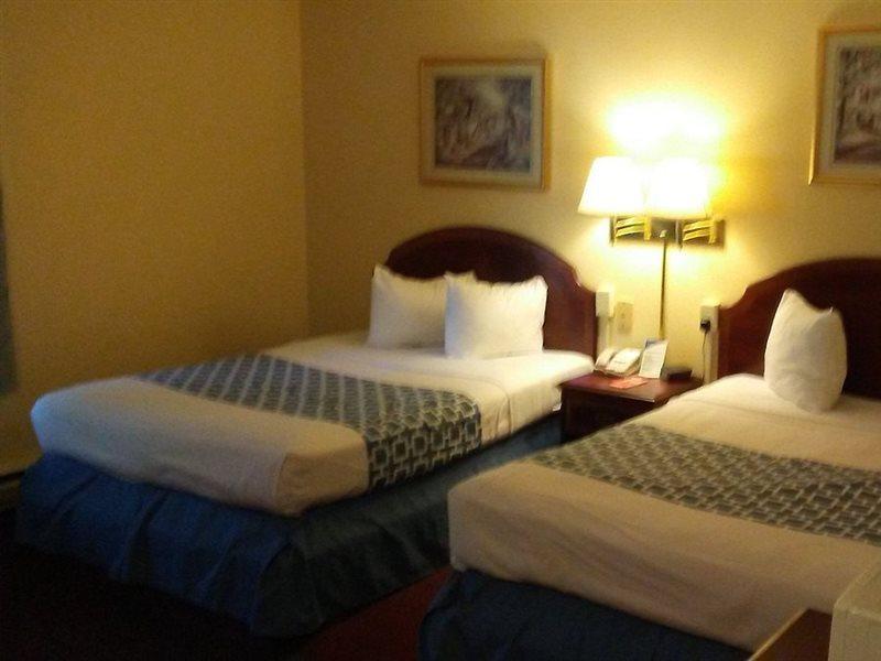 Econo Lodge Hornell Exteriör bild