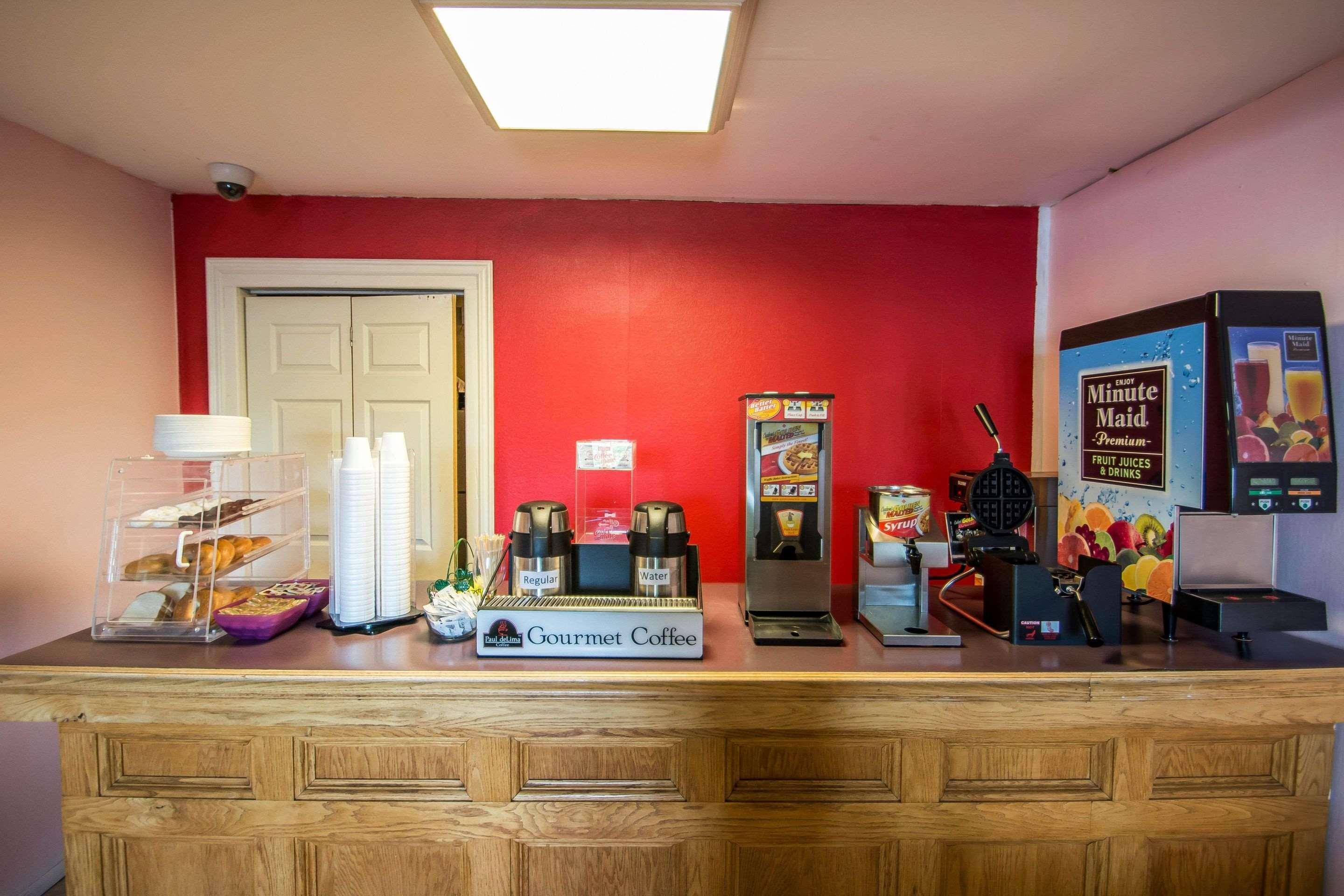 Econo Lodge Hornell Exteriör bild