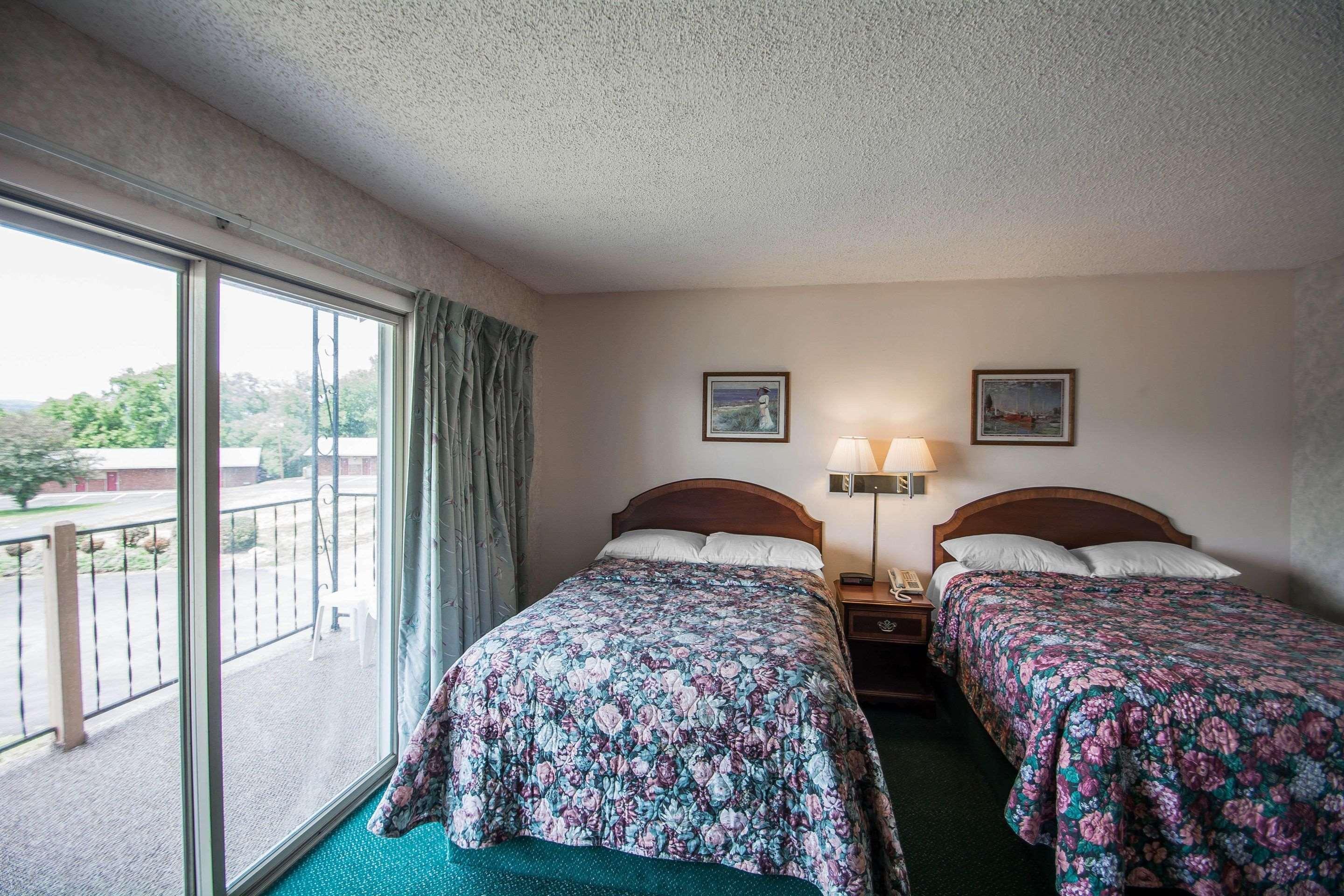 Econo Lodge Hornell Exteriör bild